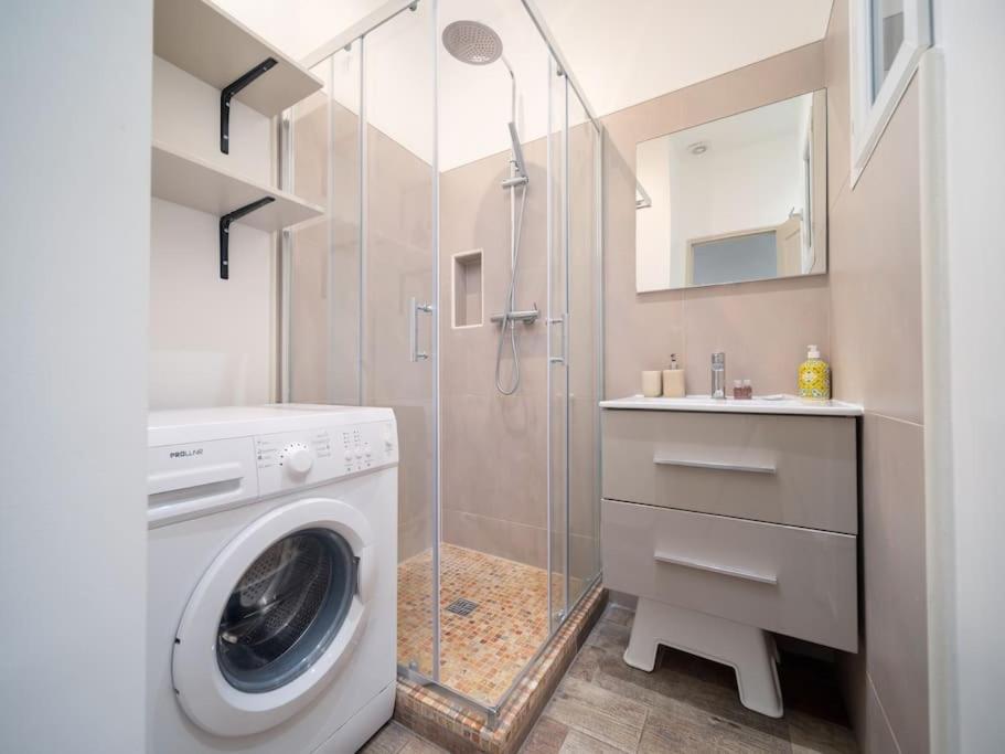 Appartement Tout Equipe 2 A 4 Couchages Au Coeur Du Vieux Port Marseilles Exterior foto